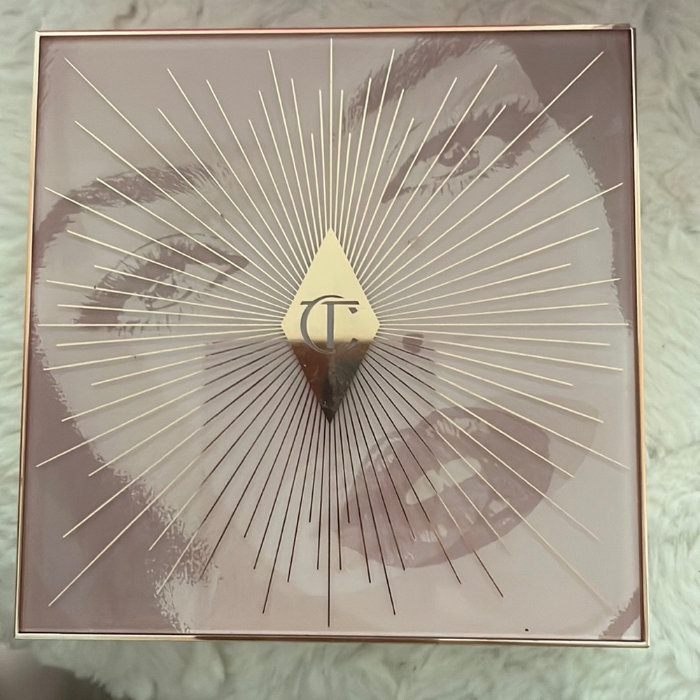 Charlotte Tilbury Nudegasm Face Palette